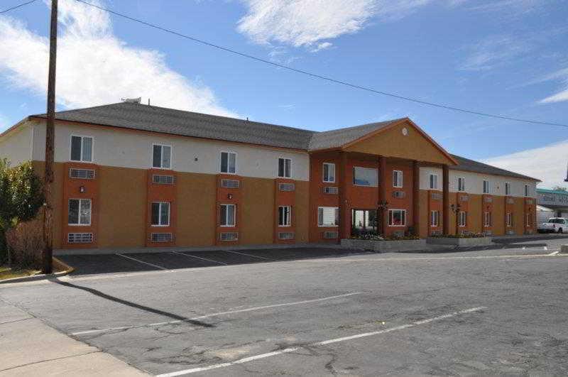 Quality Inn Price Gateway To Moab National Parks Exterior photo